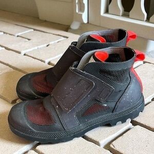Palladium Recrow RR Travel Lite Sneakers Boots Black/Red Unisex Adult M11/W12.5